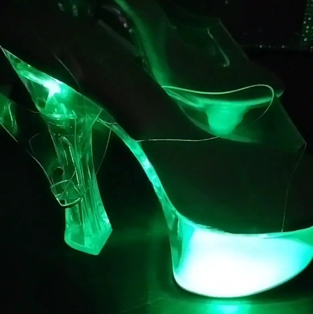 Platform Stiletto - Picture 3 of 4